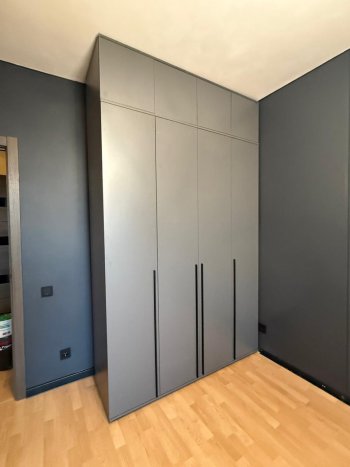 Шкаф 1600 мм 4-х створчатый Норд с антресолью графит (Миф) в Алапаевске - alapaevsk.mebel-e96.ru